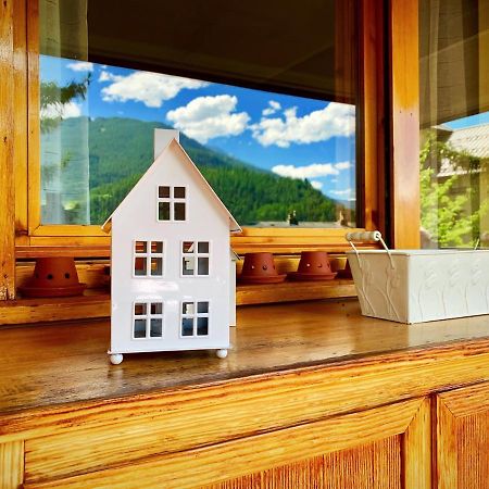 Elegante Trilocale Con Garage, Terrazzo E Vista Montagne Lägenhet Bardonecchia Exteriör bild